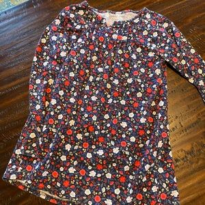 𝙵𝚕𝚘𝚛𝚊𝚕 𝚝𝚞𝚗𝚒𝚌 𝚝𝚘𝚙